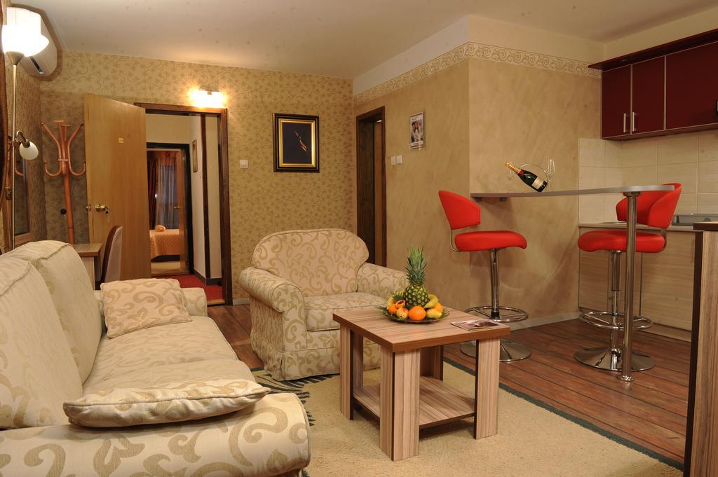 Klub Satelit Zlatibor B&B 외부 사진